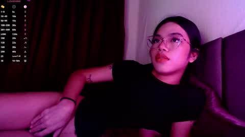 Snapshot of love_seren chatting on 10.07.25 Seren online show from 10.07.25