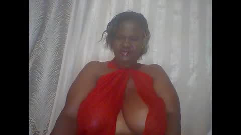 Snapshot of lovebigmelon chatting on 03.06.25 Lynn online show from 03.06.25