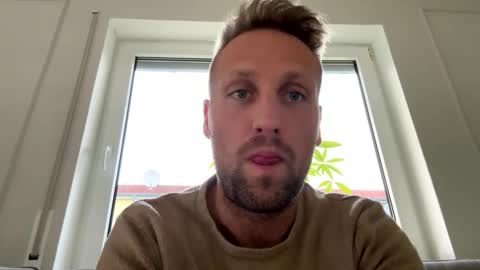 Snapshot of lovefuesse chatting on 10.26.25 lovefuesse online show from 10.26.25