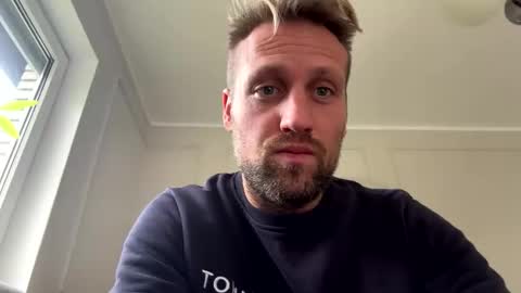 Snapshot of lovefuesse chatting on 11.09.25 lovefuesse online show from 11.09.25