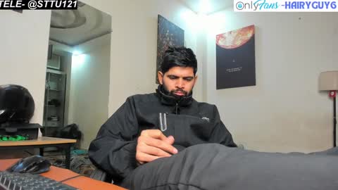 Snapshot of lovehairyindian chatting on 12.30.24 Indian hairy online show from 12.30.24