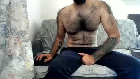 Snapshot of loveivat80 chatting on 10.13.25 loveivat80 online show from 10.13.25