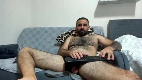 Snapshot of loveivat80 chatting on 10.14.25 loveivat80 online show from 10.14.25