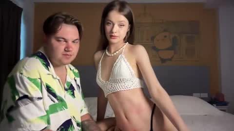 Mileena and Oliver online show from 03.03.25