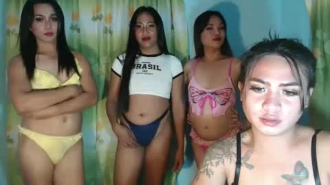 Snapshot of lovely_ayax chatting on 02.17.25 alexa alice jane daisy online show from 02.17.25