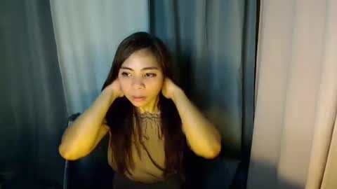 Snapshot of lovely_cummerx chatting on 01.03.25 JAM online show from 01.03.25