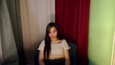 Snapshot of lovely_cummerx chatting on 01.18.25 JAM online show from 01.18.25