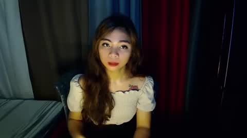 Snapshot of lovely_cummerx chatting on 09.18.25 JAM online show from 09.18.25