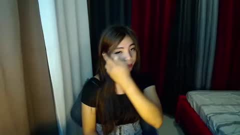 Snapshot of lovely_cummerx chatting on 09.22.25 JAM online show from 09.22.25