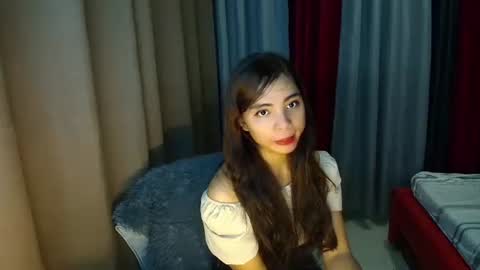 Snapshot of lovely_cummerx chatting on 10.12.25 JAM online show from 10.12.25