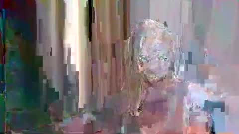 lovely_krizzy online show from 11.20.25