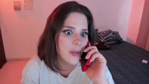 Snapshot of lovelydollyxx_ chatting on 02.25.25 lovely online show from 02.25.25