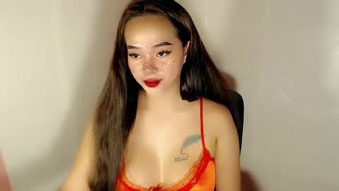 Snapshot of lovelykayleexx chatting on 01.06.25 ara online show from 01.06.25