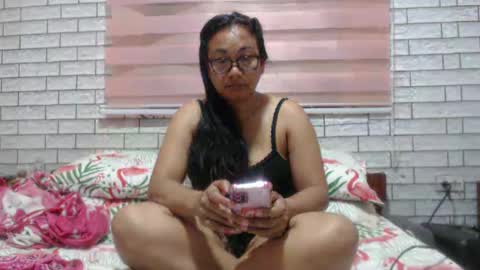 Snapshot of lovelyquey chatting on 03.02.25 Angelquey online show from 03.02.25