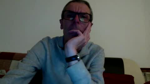 Snapshot of lovepvclate40s chatting on 01.01.25 lovepvcearly50s online show from 01.01.25