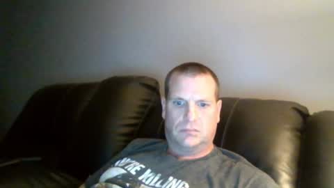 lovetocum37 online show from 12.12.24