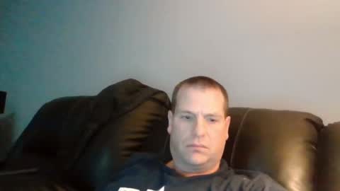 lovetocum37 online show from 02.01.25