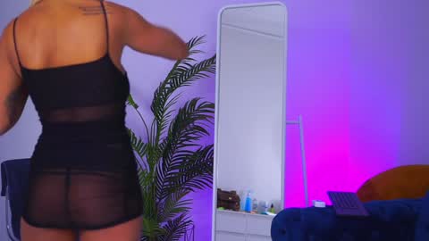 Nora online show from 12.15.24