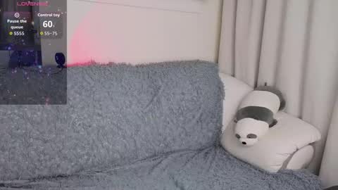 Snapshot of lua__19 chatting on 11.21.25 Lua online show from 11.21.25