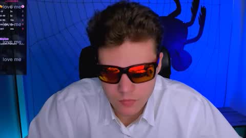 lucas_long_ online show from 10.28.25