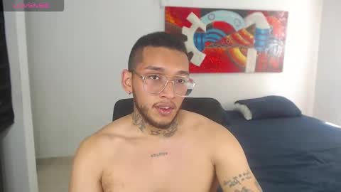 Snapshot of lucavanden chatting on 11.07.25 Luca Vanden online show from 11.07.25