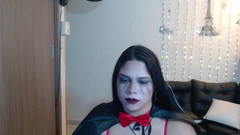 Snapshot of lucia_ht chatting on 10.21.25 LUCIA online show from 10.21.25