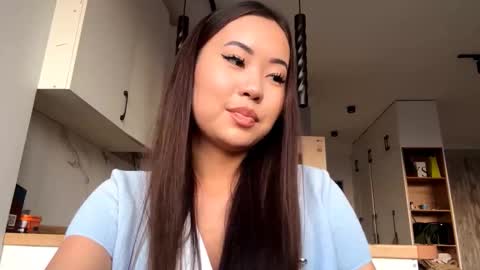 Snapshot of lucialostroh chatting on 10.15.25 Kira online show from 10.15.25
