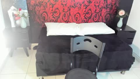 lucianablackwell online show from 09.20.25