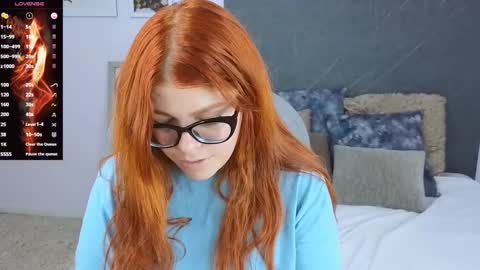 Snapshot of lucie_nicolls chatting on 12.30.24 Lucie   online show from 12.30.24