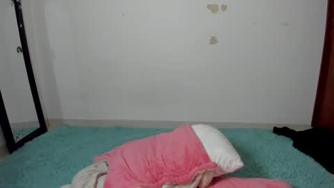 Snapshot of luciferrx666 chatting on 01.14.25 camila online show from 01.14.25