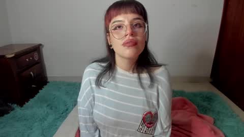 Snapshot of luciferrx666 chatting on 02.14.25 camila online show from 02.14.25