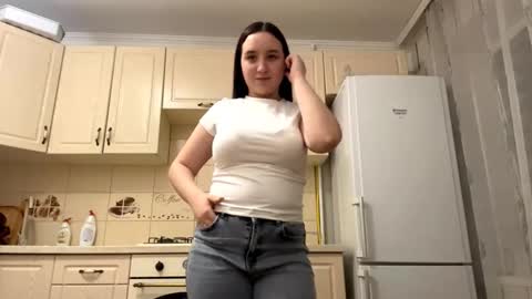 Snapshot of lucindapano chatting on 11.24.25 Sofia online show from 11.24.25