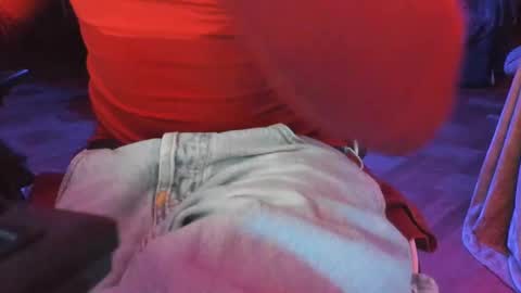 Snapshot of luckydrakex chatting on 01.04.25 Lucky online show from 01.04.25