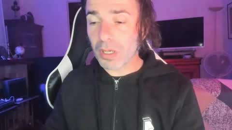 Snapshot of luckydrakex chatting on 03.02.25 Lucky online show from 03.02.25