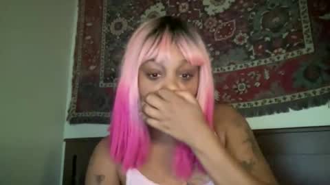 Snapshot of luckylaci777 chatting on 09.23.25 luckylaci777 online show from 09.23.25