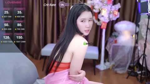 Snapshot of lucy__bb chatting on 01.30.25 Lucy online show from 01.30.25
