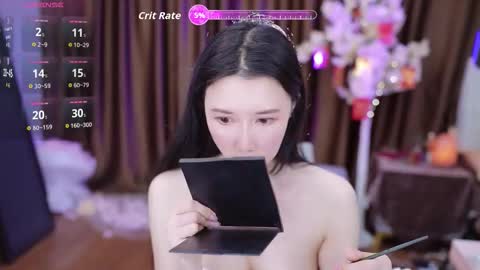 Snapshot of lucy__bb chatting on 09.28.25 Lucy online show from 09.28.25