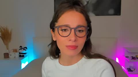 lucy__ray online show from 02.23.25