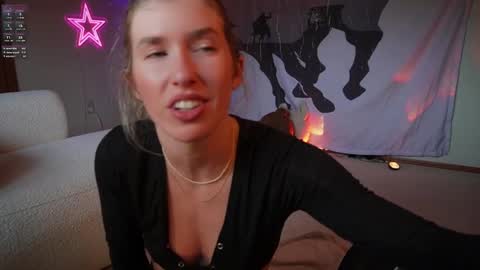 Lucy. online show from 02.20.25