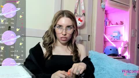 Snapshot of lucy_s3x chatting on 02.26.25 Lulu online show from 02.26.25