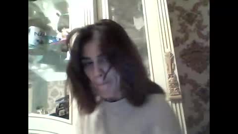 lucydoorbell online show from 09.18.25