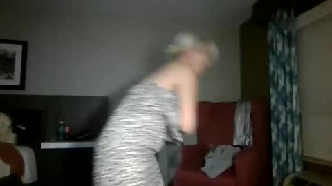 Snapshot of lucyloveslookers78240 chatting on 12.20.24 Lucy Loves Lookers online show from 12.20.24