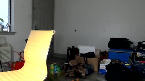 Snapshot of lucyloveslookers78240 chatting on 01.03.25 Lucy Loves Lookers online show from 01.03.25