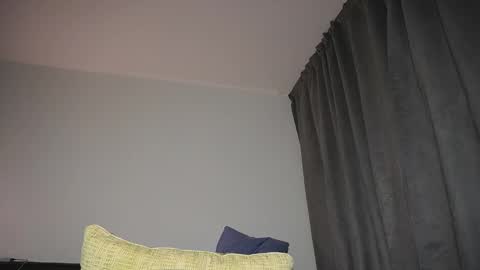 Snapshot of lucyrait chatting on 01.27.25 Lucy online show from 01.27.25