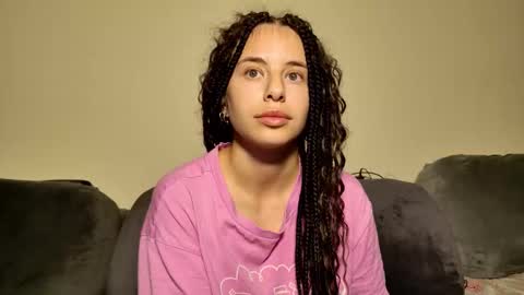 Snapshot of lucyrait chatting on 09.15.25 Lucy online show from 09.15.25