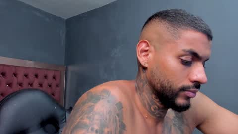 Luigi Vitale online show from 02.08.25