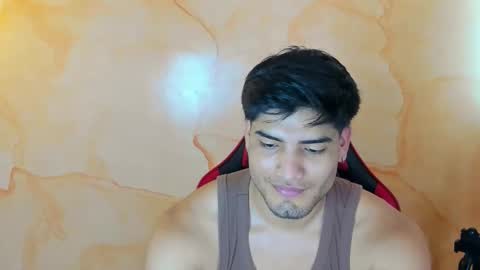 Snapshot of luigy17 chatting on 10.23.25 luigi online show from 10.23.25