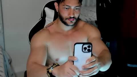 luis_baptista online show from 12.02.24