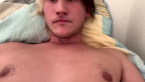 Snapshot of lukas150300 chatting on 11.03.25 Lukas online show from 11.03.25