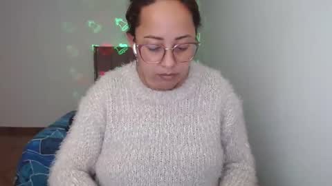 Snapshot of lumi_84 chatting on 12.11.24 LUMI online show from 12.11.24